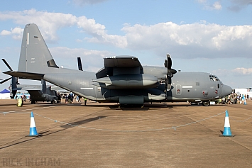 Lockheed HC-130N Hercules - 92-2104 - USAF