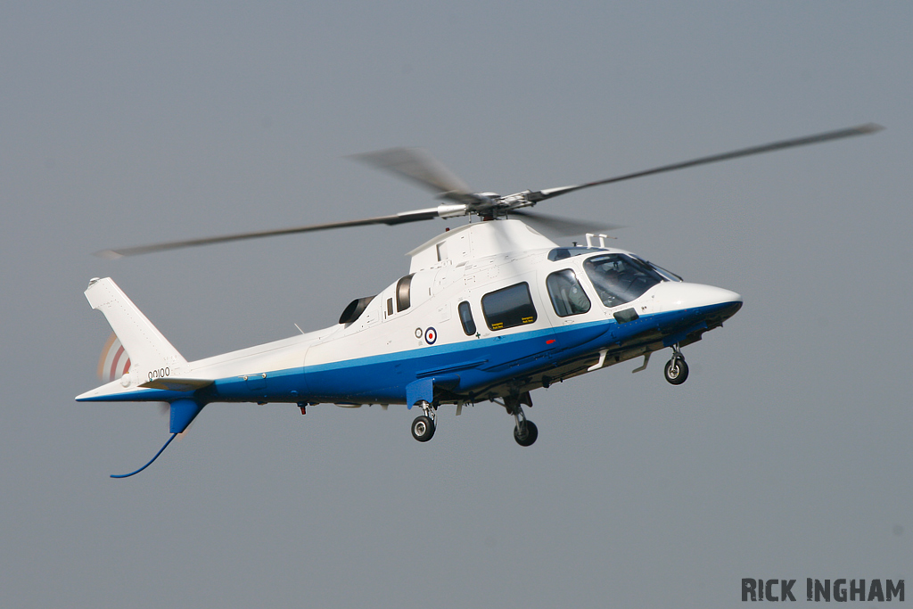Agusta A109E Power - QQ100 - QinetiQ