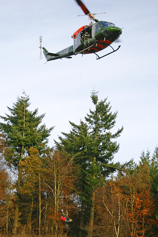 Bell 212HP AH3 - ZK067 - AAC