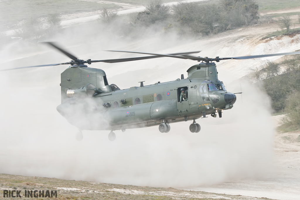 Boeing Chinook HC3 - ZH901 - RAF