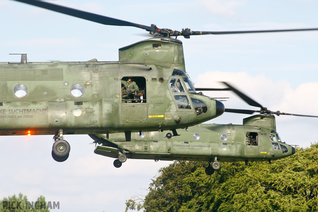 Boeing CH-47D Chinook - D-663 + D-103 - RNLAF