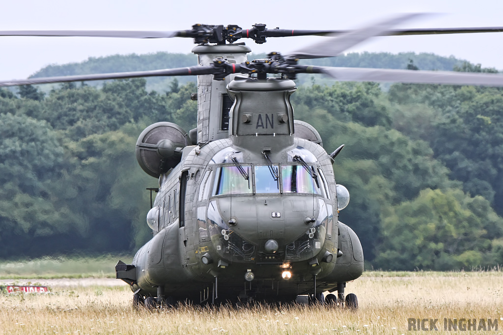 Boeing Chinook HC2 - ZA705/AN - RAF