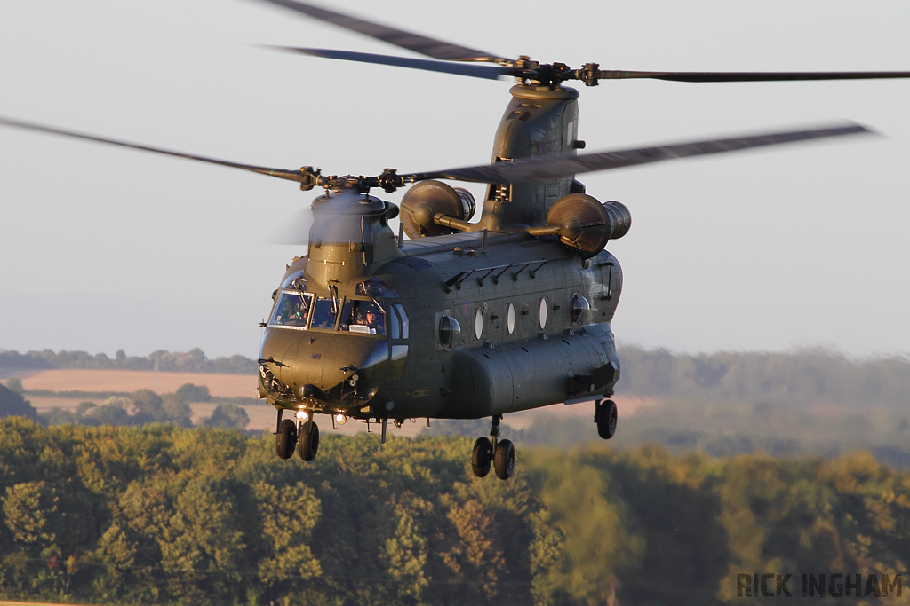 Boeing Chinook HC2 - ZA713 - RAF