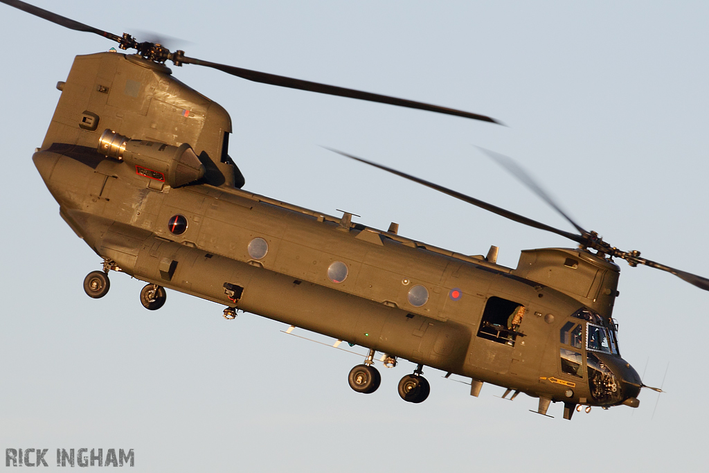 Boeing Chinook HC2 - ZA713 - RAF