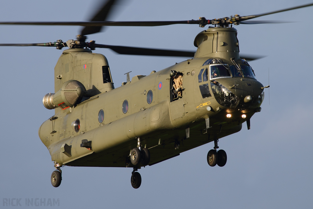 Boeing Chinook HC2 - ZA713 - RAF