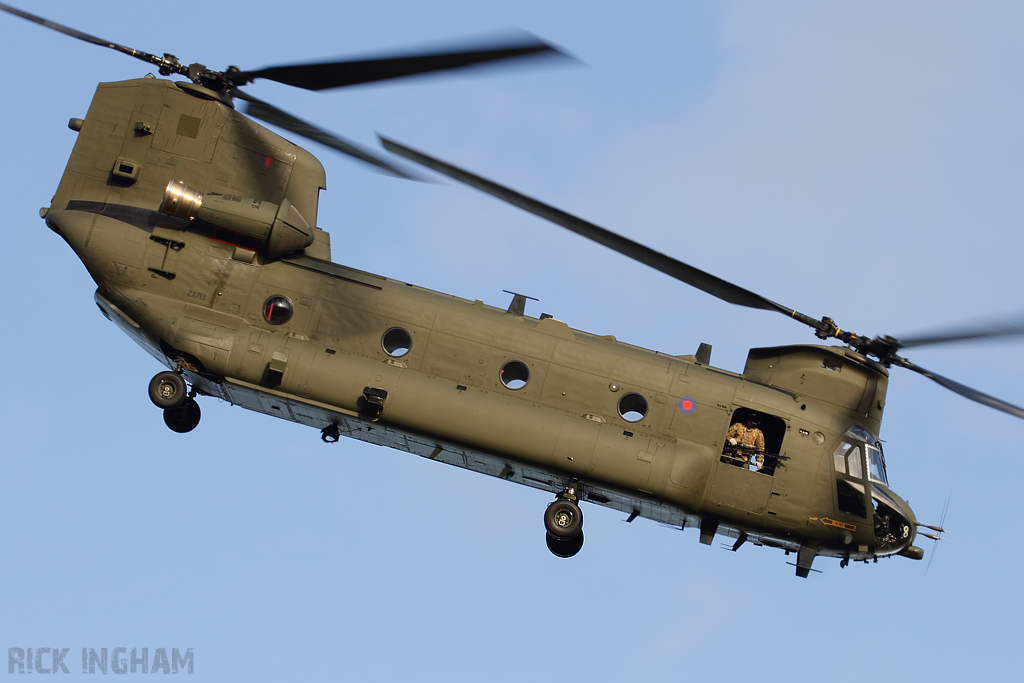 Boeing Chinook HC2 - ZA713 - RAF