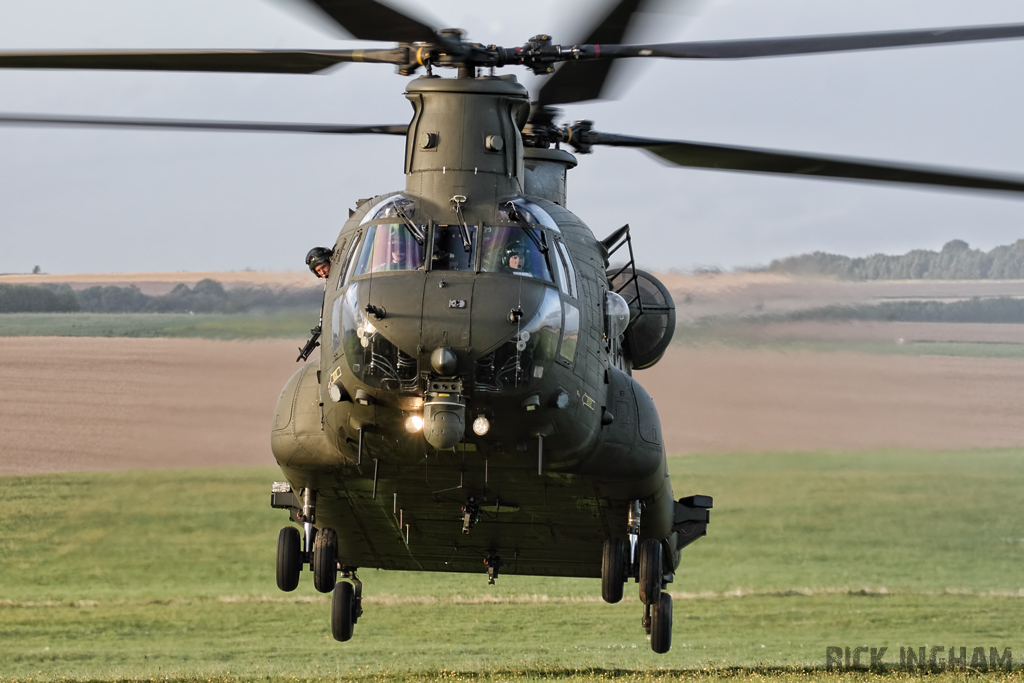 Boeing Chinook HC2 - ZA713 - RAF