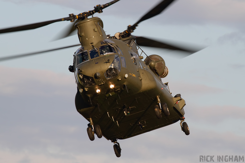 Boeing Chinook HC2 - ZA713 - RAF