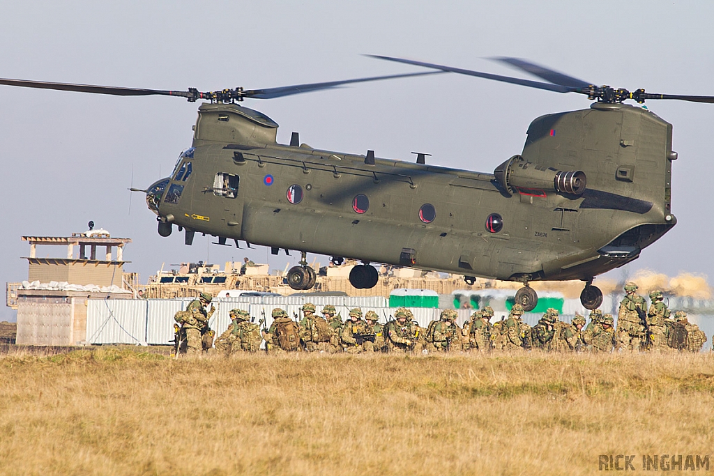 Boeing Chinook HC2 - ZA674 - RAF