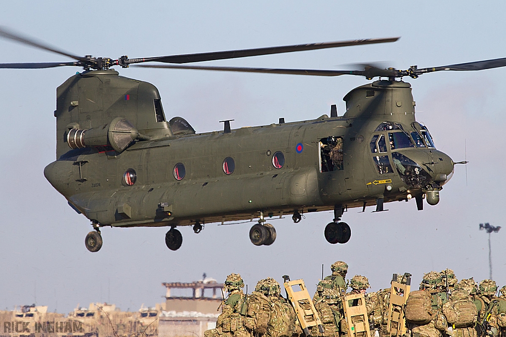 Boeing Chinook HC2 - ZA674 - RAF