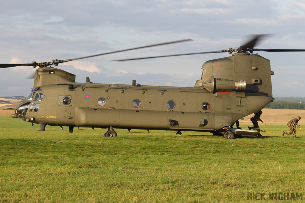 Boeing Chinook HC2 - ZA713 - RAF