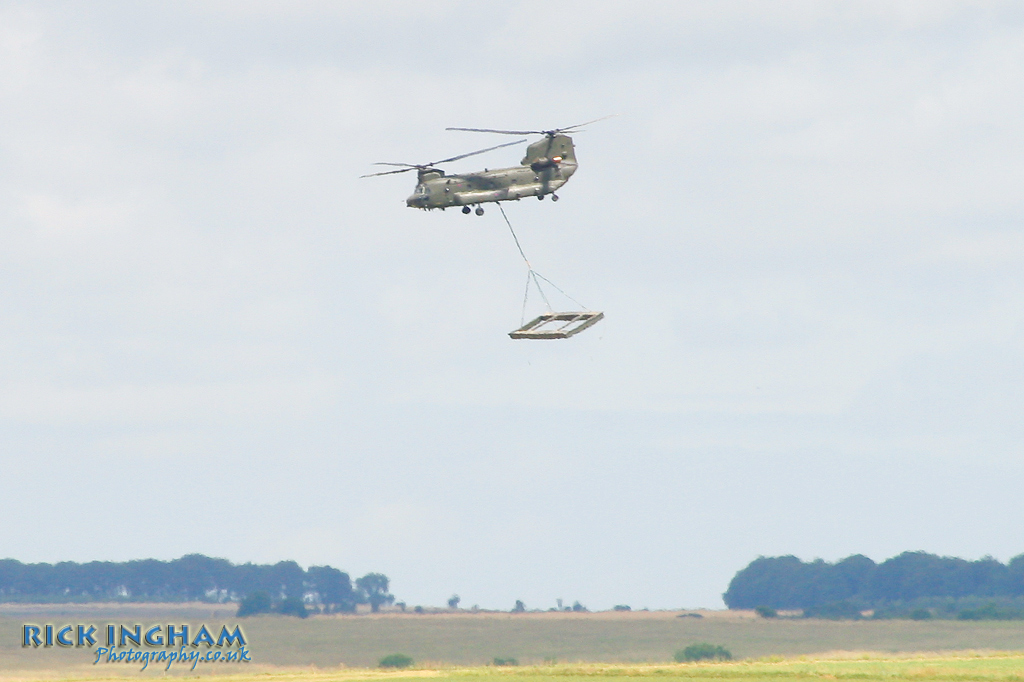 Boeing Chinook HC2 - ZA680 - RAF