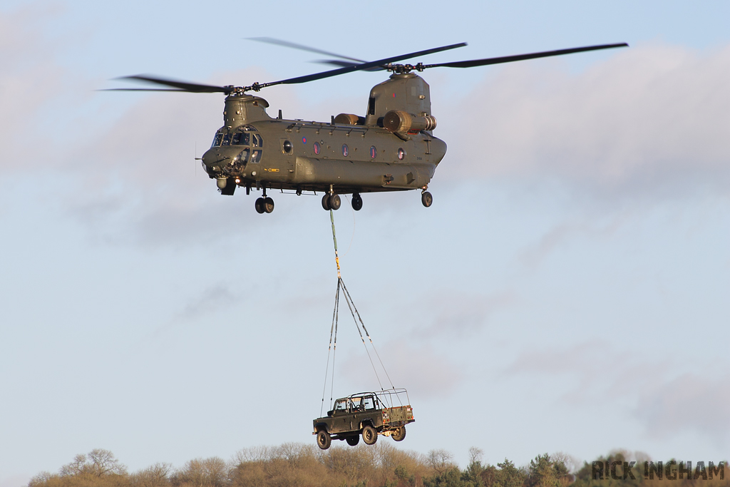 Boeing Chinook HC2A - ZH894 - RAF