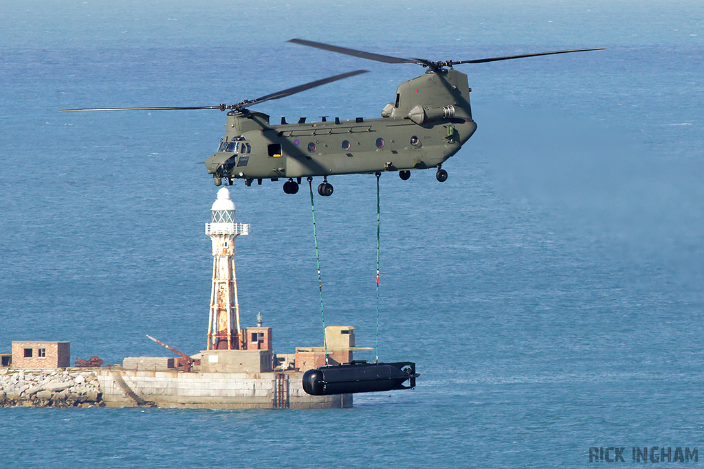 Boeing Chinook HC6 - ZK553 - RAF