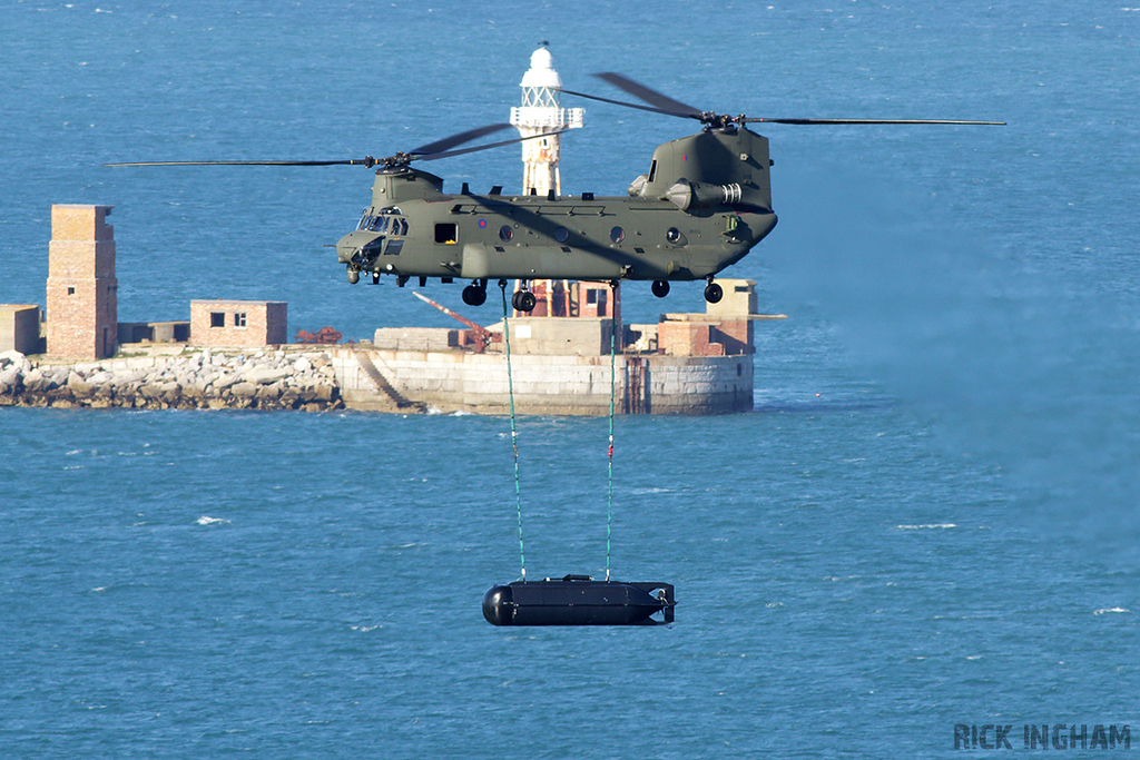 Boeing Chinook HC6 - ZK553 - RAF