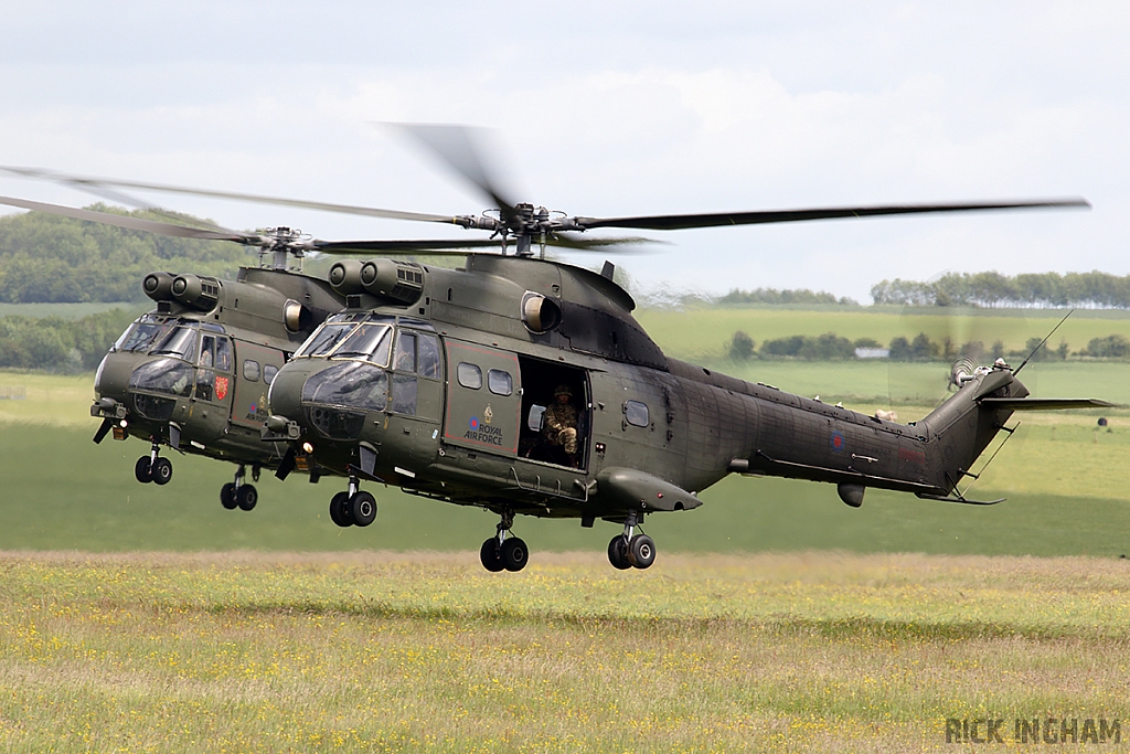 Eurocopter Puma HC2 - XW214 + XW213 - RAF