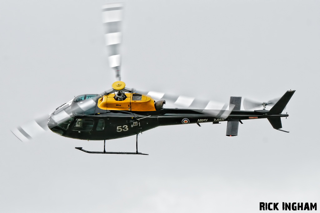 Eurocopter AS350BB Squirrel HT2 - ZJ253/53 - AAC