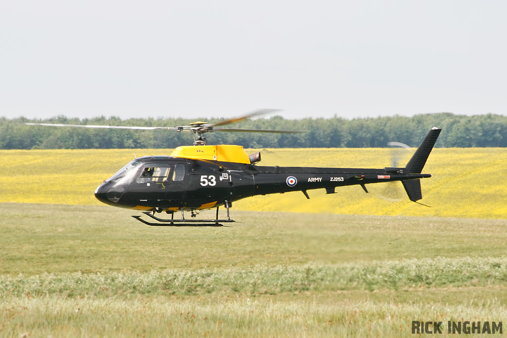 Eurocopter AS350BB Squirrel HT2 - ZJ253/53 - AAC