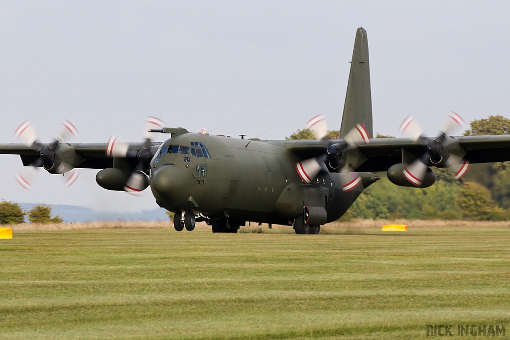 Lockheed C-130K Hercules C3 - XV303 - RAF