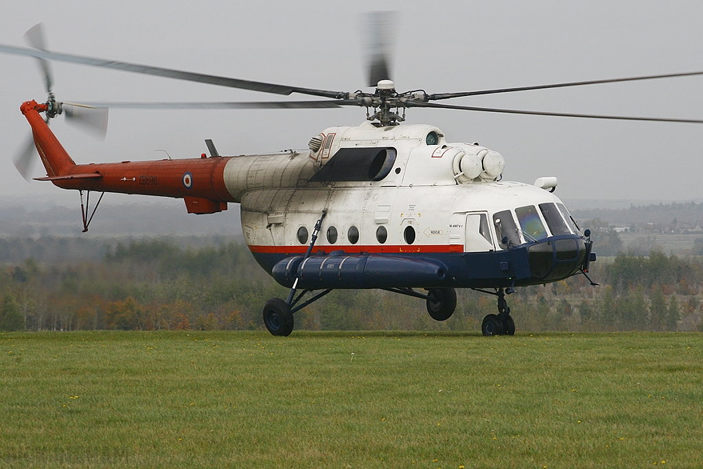 Mil Mi-17 - ZB698 - QinetiQ