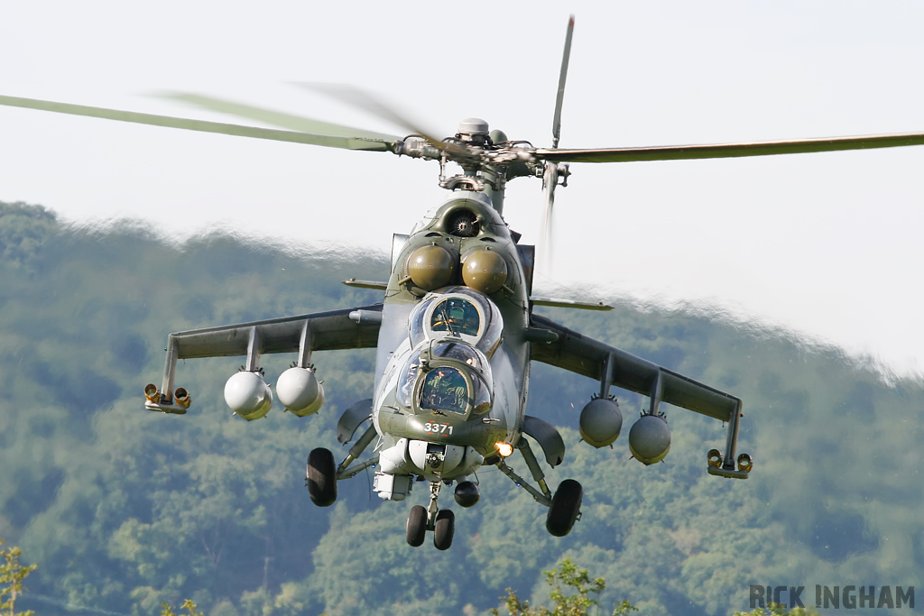 Mil Mi-24 Hind - 3371 - Czech Air Force