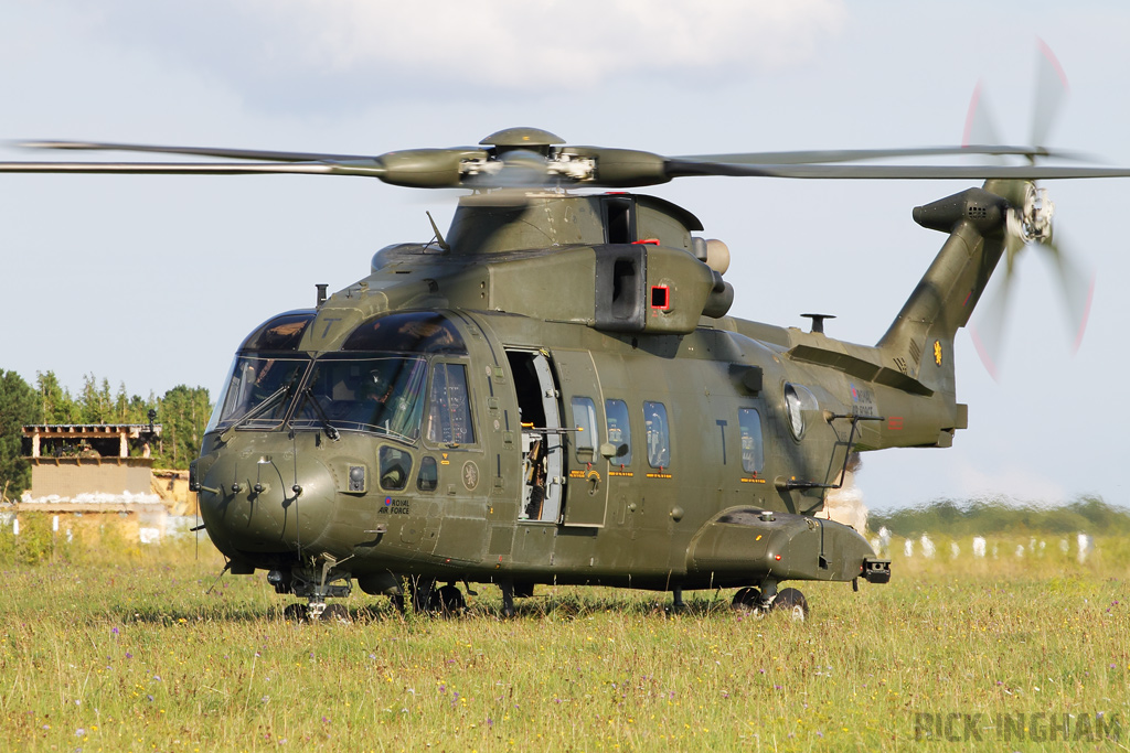 Westland Merlin HC3 - ZJ135/T - RAF