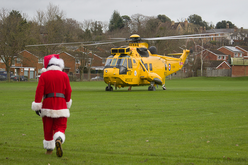 Westland Sea King HAR3 - XZ588/G-SEAK - RAF
