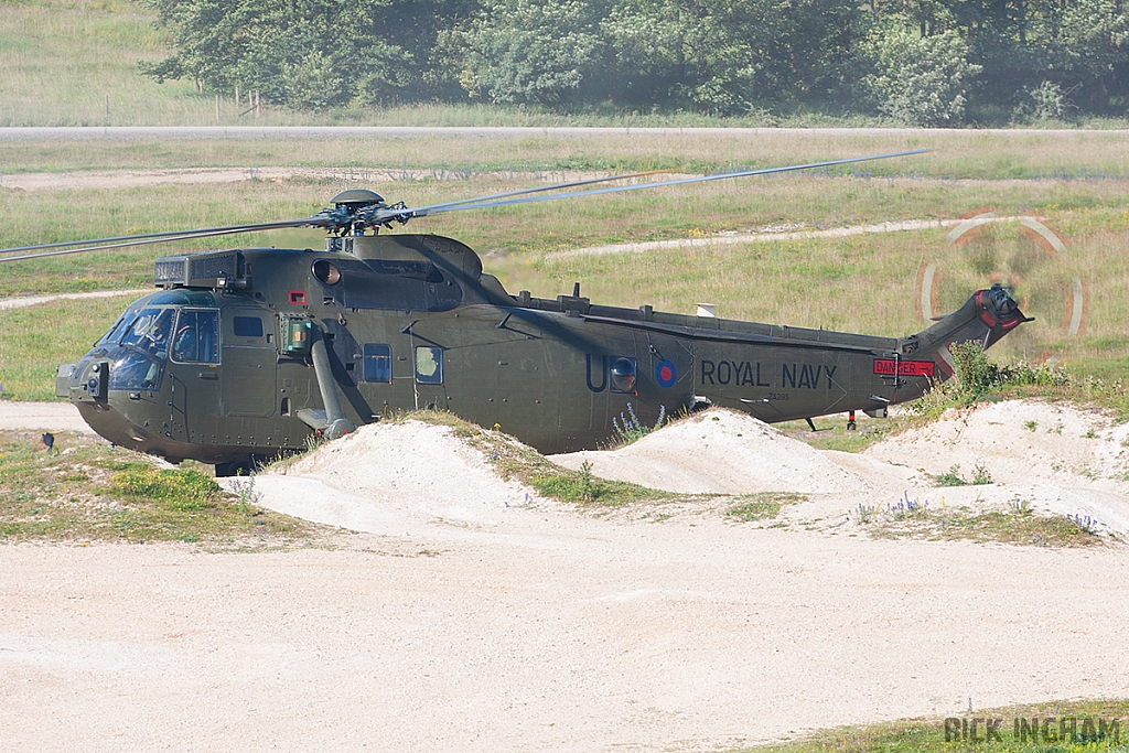 Westland Sea king HC4 - ZA295/U - Royal Navy