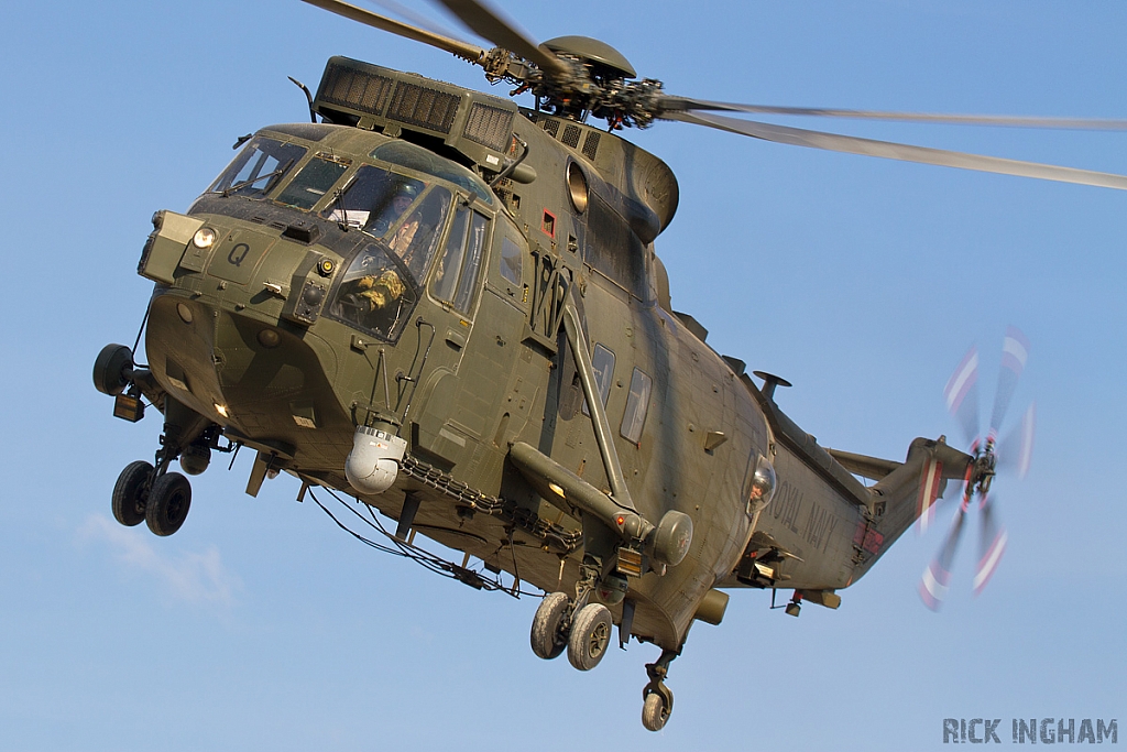 Westland Sea King HC4 - ZA296/Q - Royal Navy