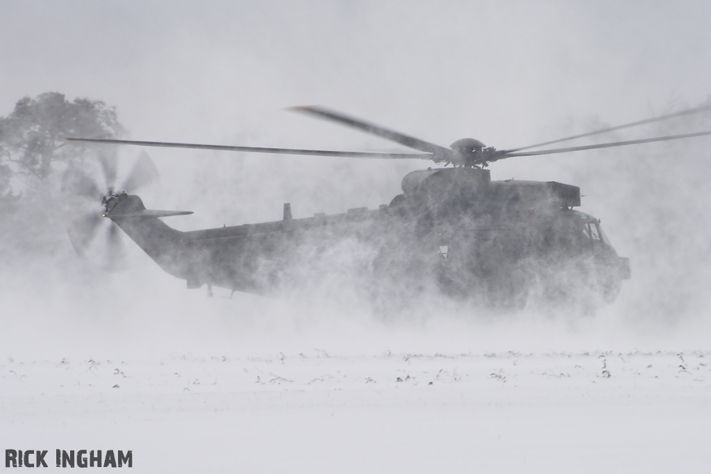 Westland Sea King HC4 - ZG820/I - Royal Navy