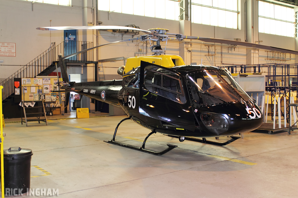 Eurocopter Squirrel HT2 - ZJ250 - AAC
