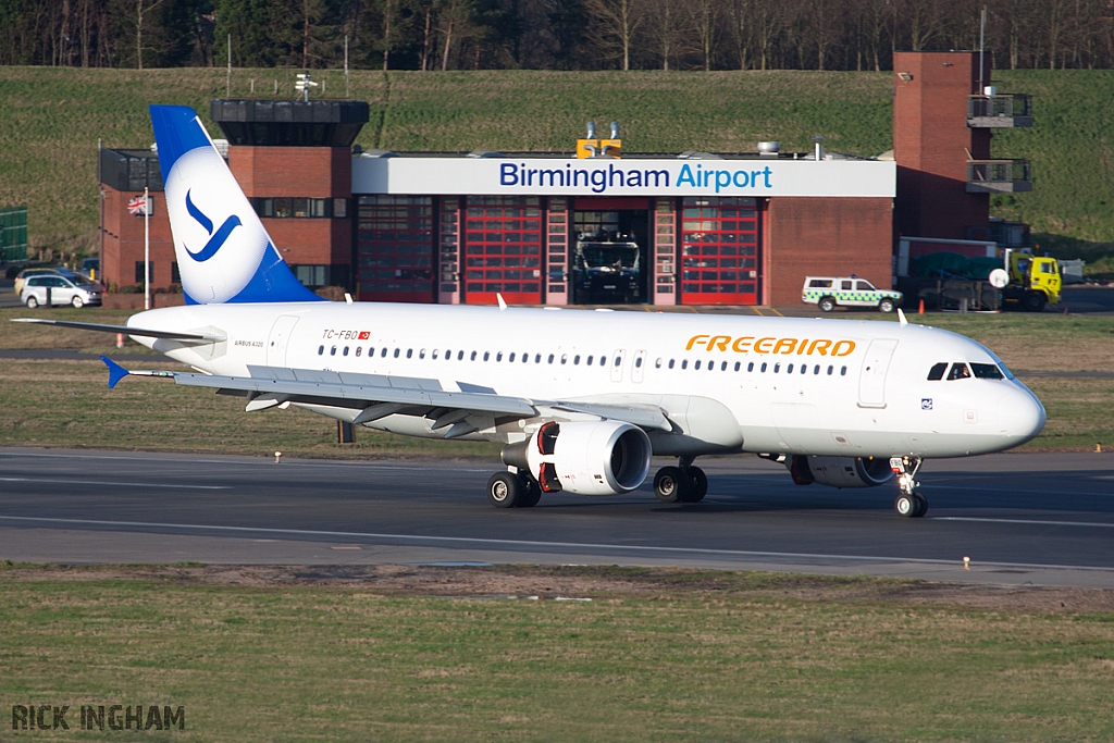 Airbus A320-214 - TC-FBO - Freebird