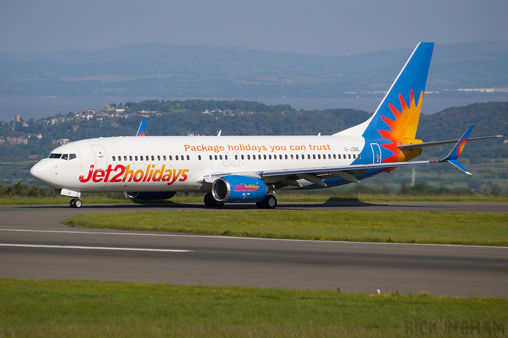 Boeing 737-8MG - G-JZBE - Jet2