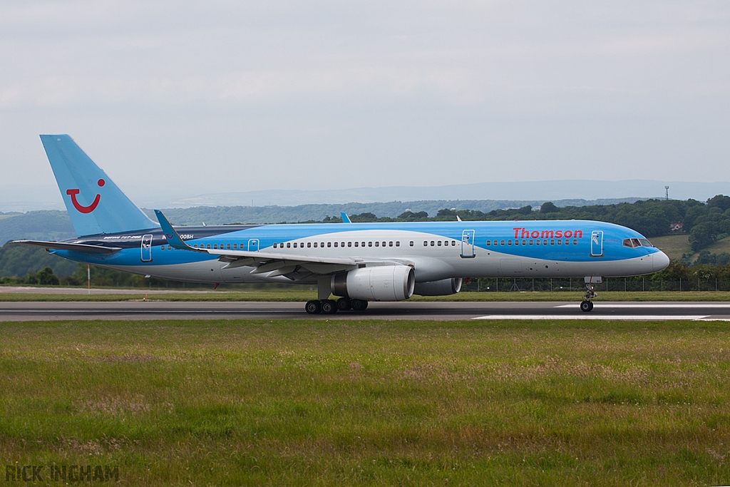 Boeing 757-236 - G-OOBH - Thomson