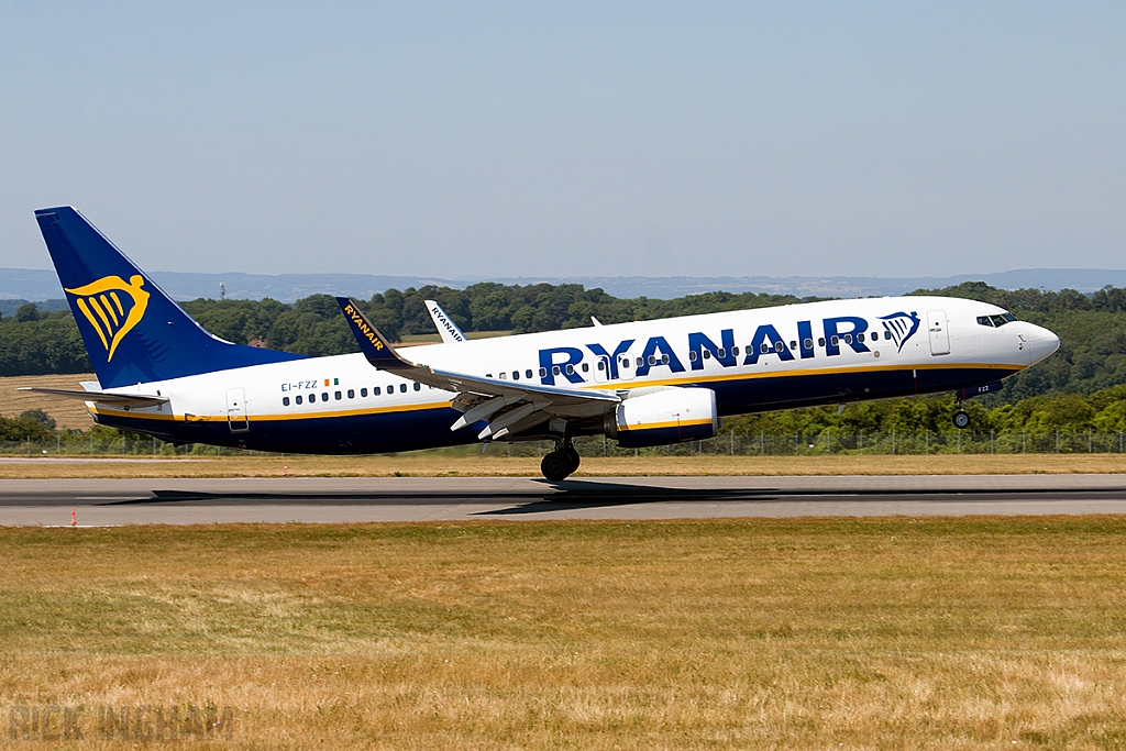 Boeing 737-8AS - EI-FZZ - Ryanair