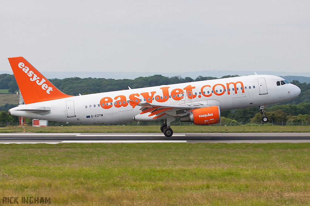Airbus A320-214 - G-EZTM - Easyjet