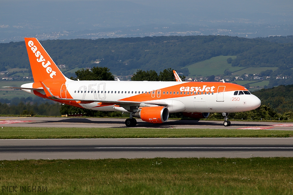 Airbus A320-214(WL) - G-EZOL - EasyJet