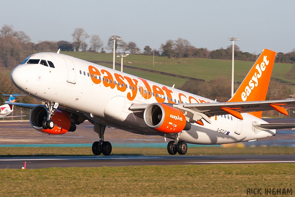 Airbus A320-214 - G-EZUF - EasyJet