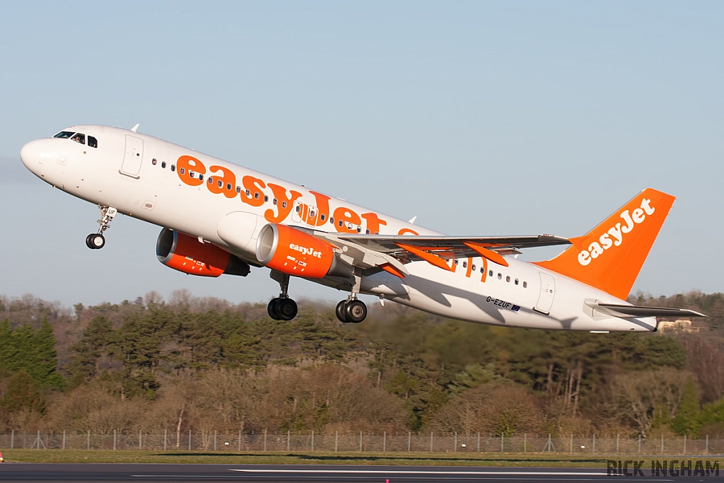 Airbus A320-214 - G-EZUF - EasyJet