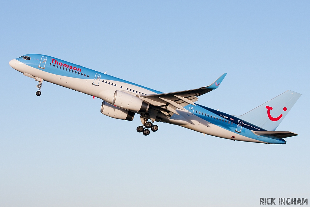 Boeing 757-236 - G-OOBA - Thomson