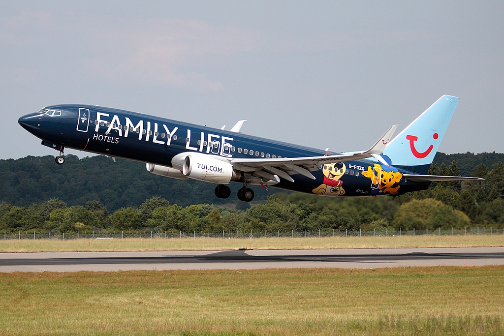 Boeing 737-8K5WL - G-FDZG - TUI