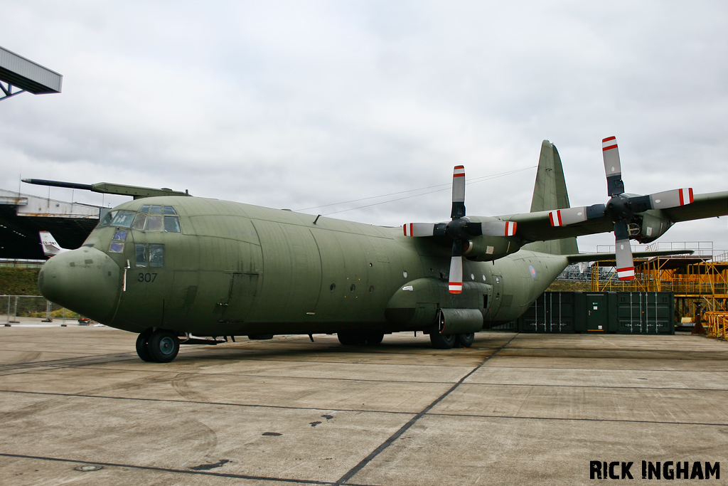 Lockheed C-130K Hercules C3 - XV307 - RAF