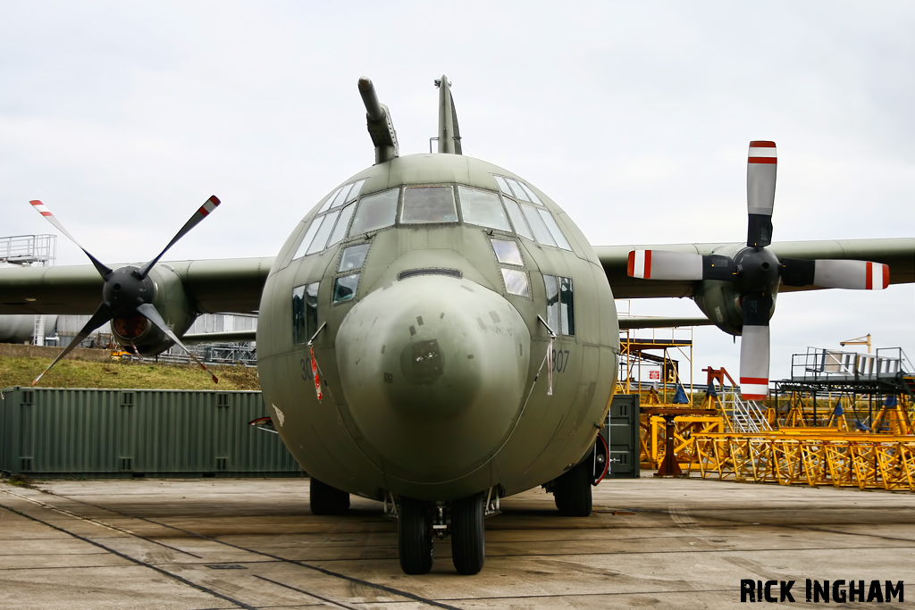 Lockheed C-130K Hercules C3 - XV307 - RAF