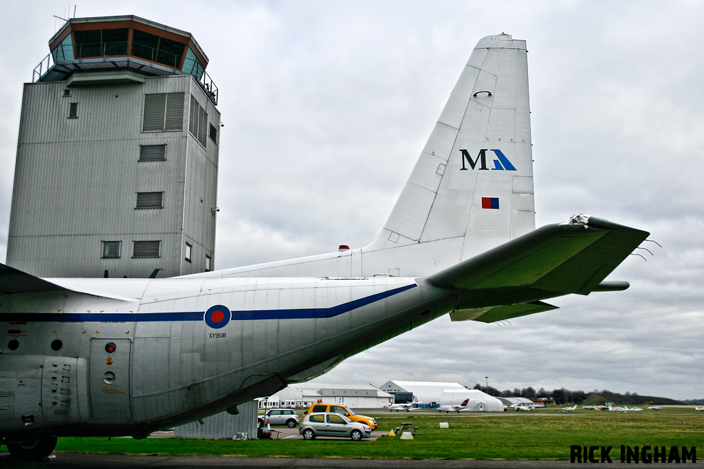 Lockheed C-130K Hercules W2 - XV208 'Snoopy' - RAF