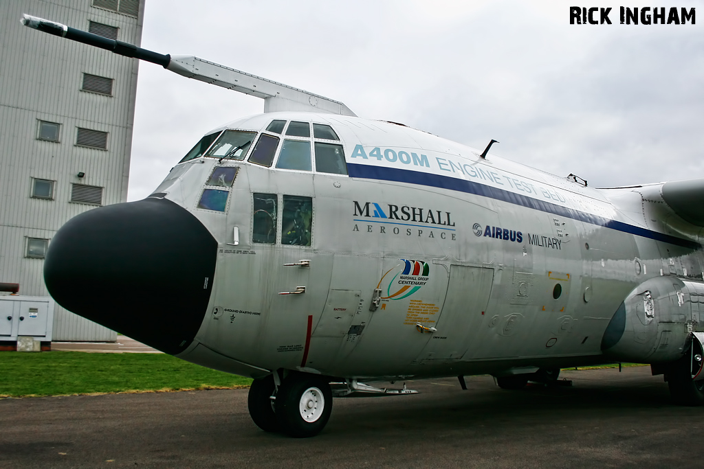 Lockheed C-130K Hercules W2 - XV208 'Snoopy' - RAF