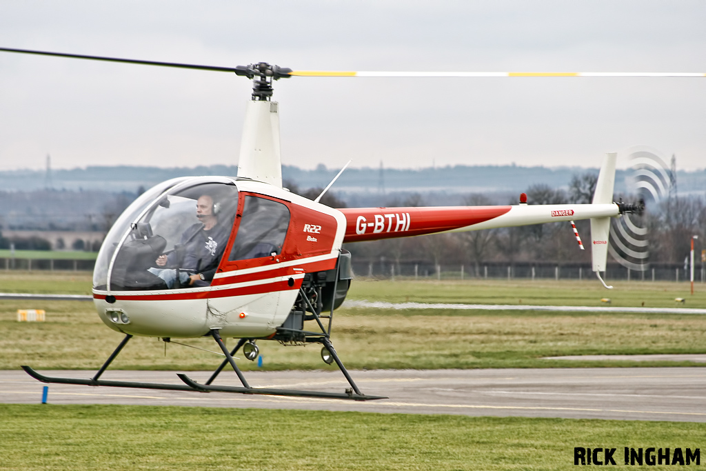 Robinson R22 - G-BTHI