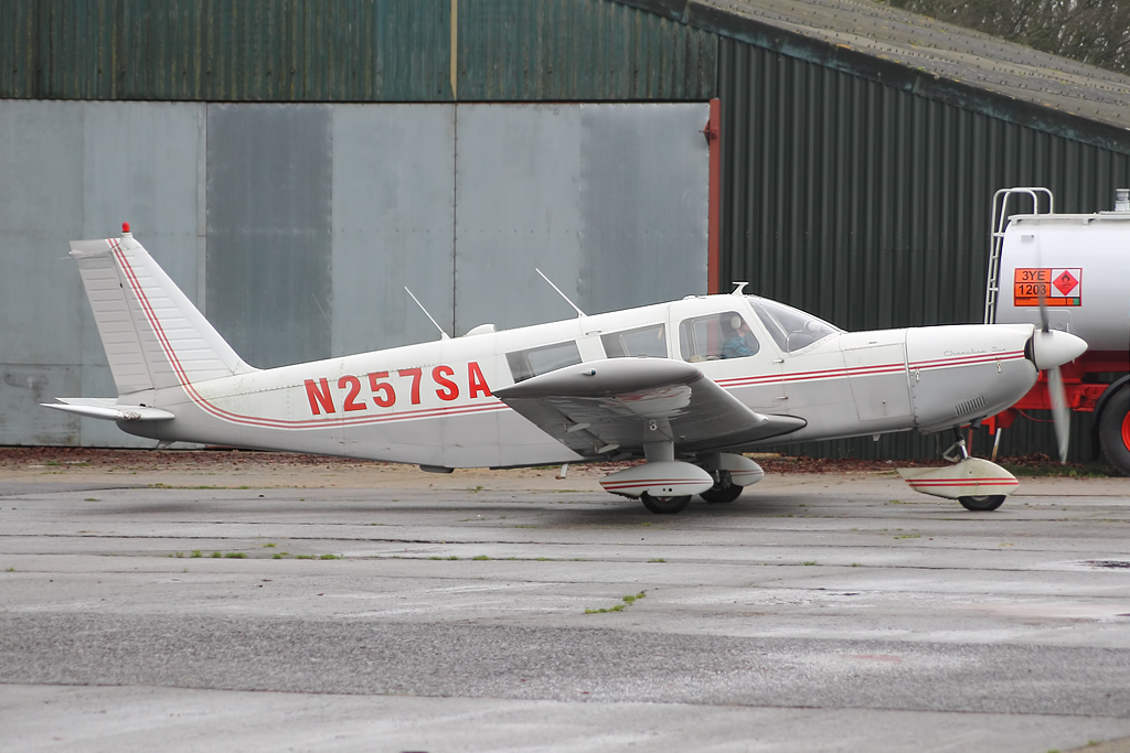 Piper PA32-300 - N257SA