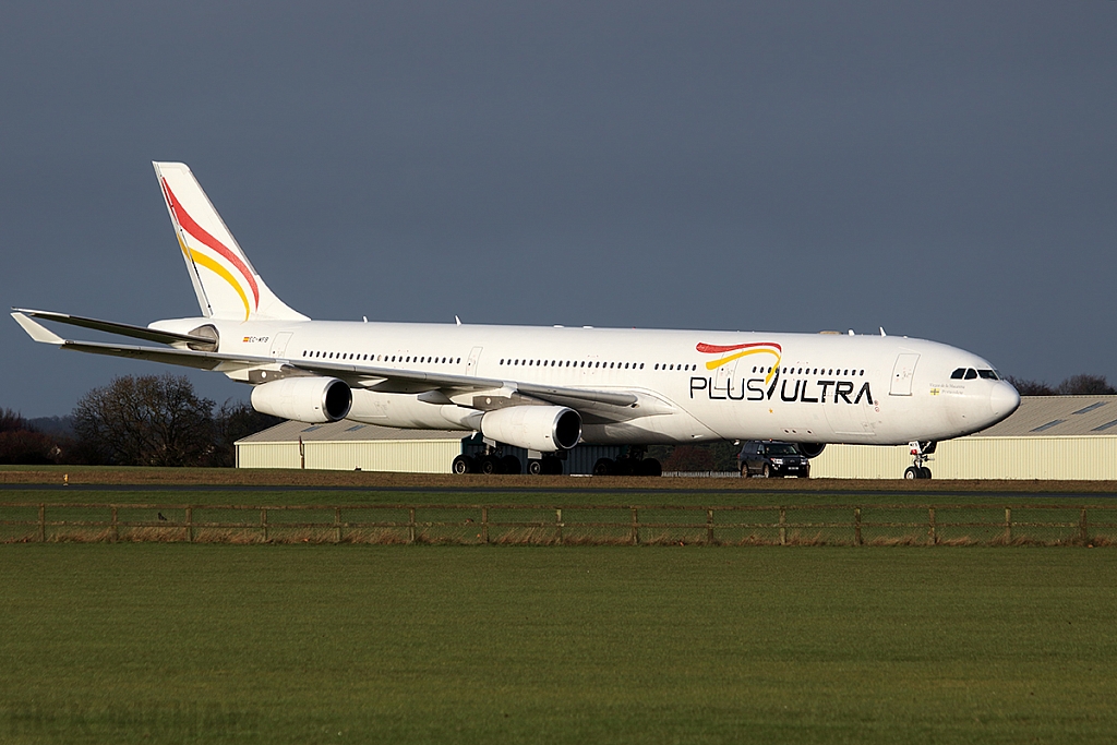 Airbus A340-313 - EC-MFB - Plus Ultra