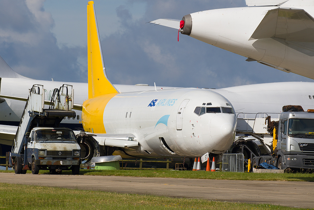 Boeing 737-476SF - EI-STI - ASL Airlines Ireland