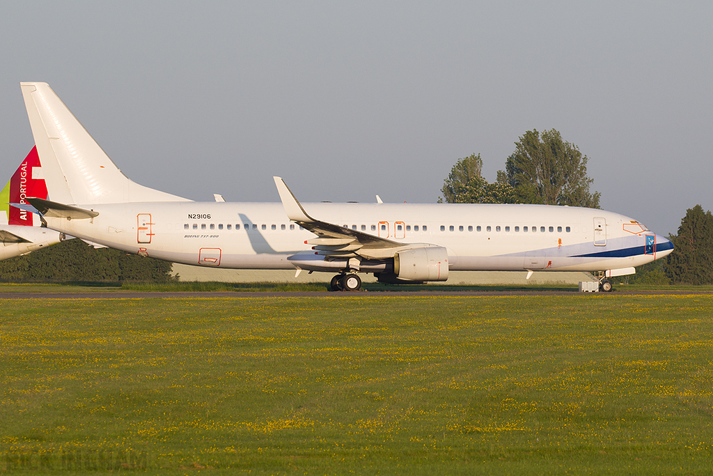Boeing 737-809WL - N29106 (Ex B-18617) - Capital Group LLC